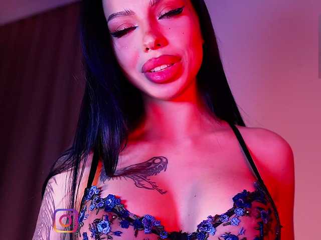 Koketka's BongaCams show and profile