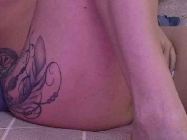 naked live chat Koketka