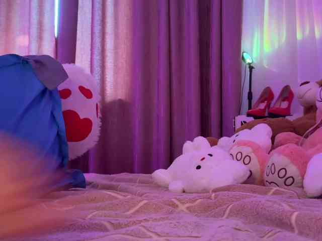 naked live chat Koketka