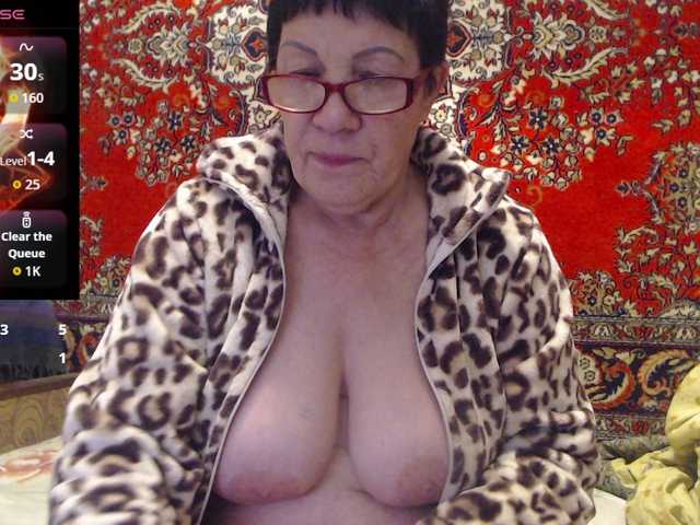 Sandra-Carina from BongaCams