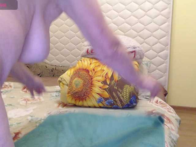 Sandra-Carina's BongaCams show and profile