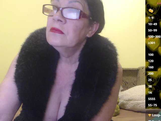Sandra-Carina's BongaCams show and profile