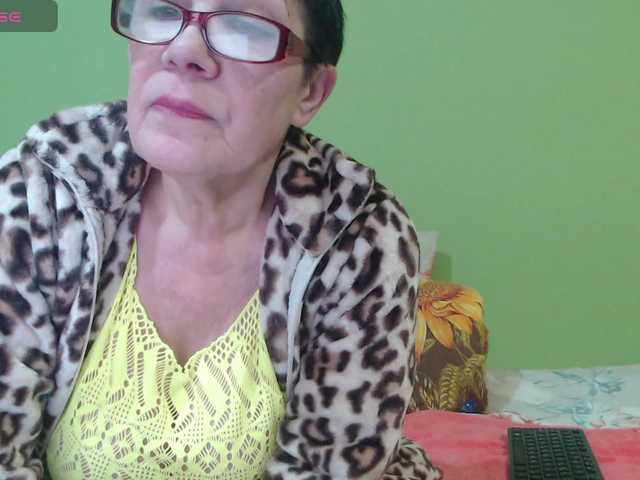 Sandra-Carina's BongaCams show and profile