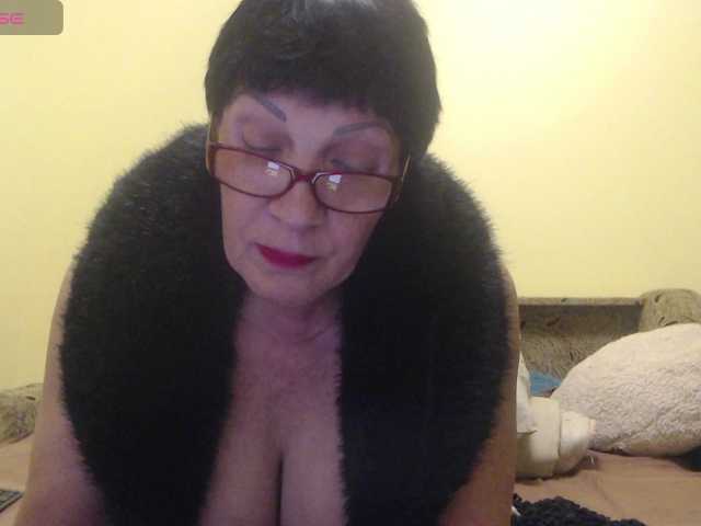 Sandra-Carina's BongaCams show and profile