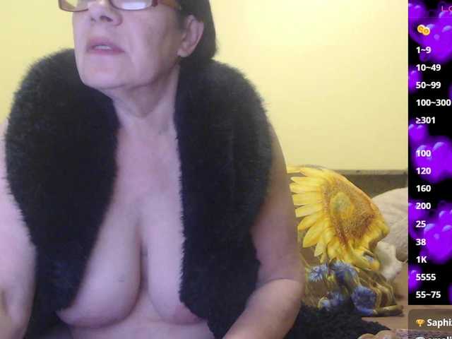 Sandra-Carina's BongaCams show and profile
