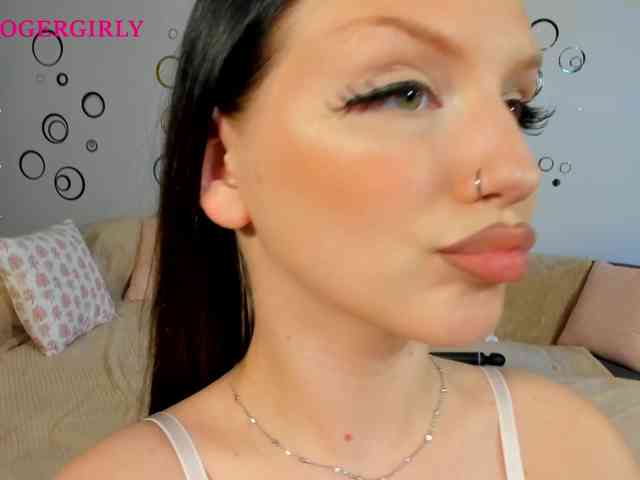 its_nicki_m webcam