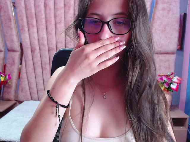SarahSweett webcam
