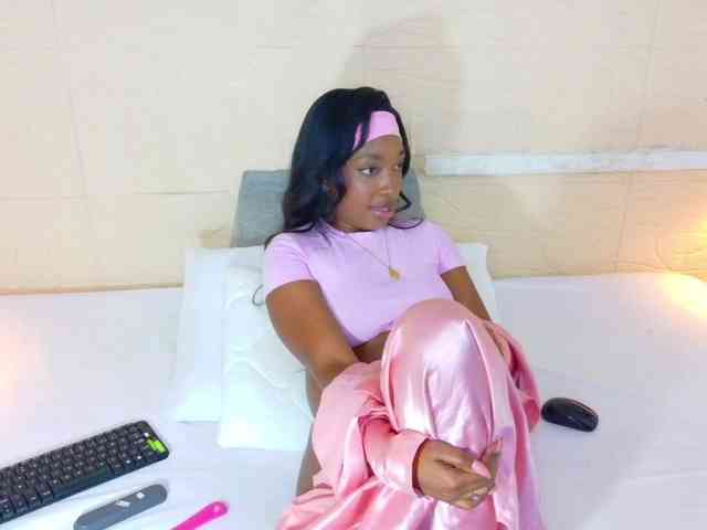 shamira-moore webcam