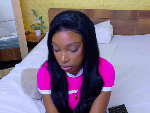 shamira-moore webcam