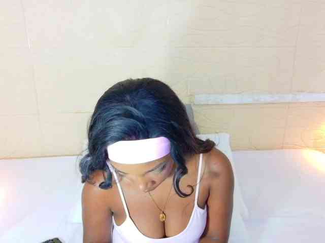 shamira-moore webcam