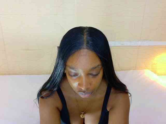 shamira-moore webcam