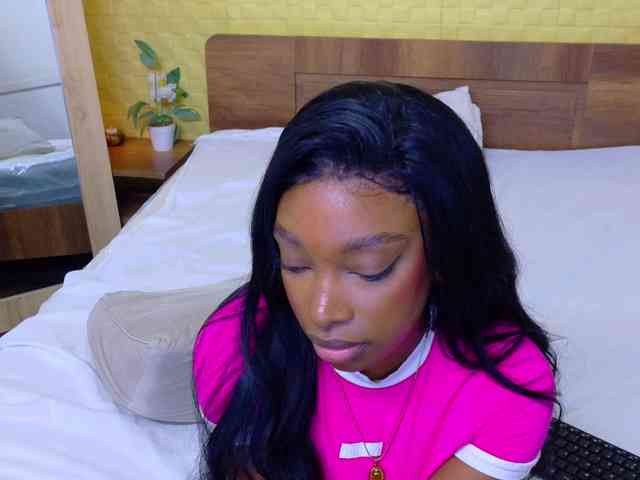 shamira-moore webcam