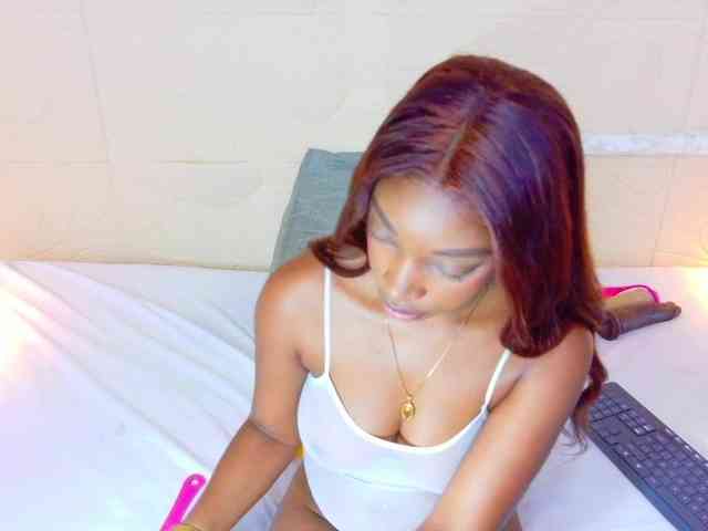 shamira-moore webcam