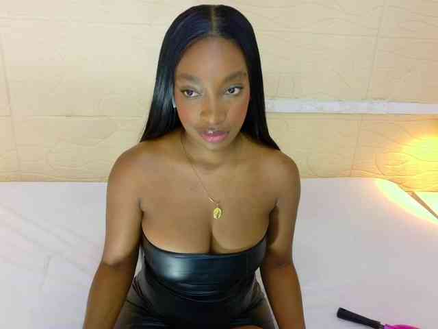 shamira-moore webcam