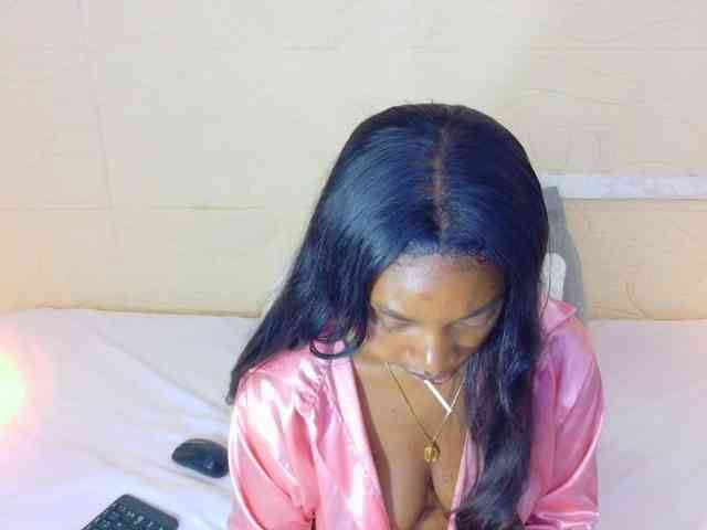 shamira-moore webcam