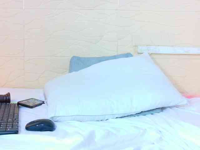shamira-moore webcam