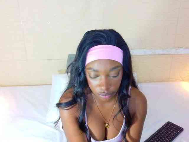 shamira-moore webcam