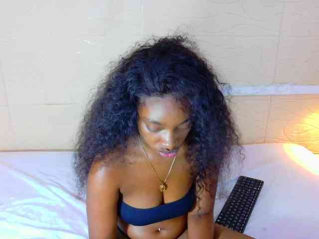 shamira-moore webcam