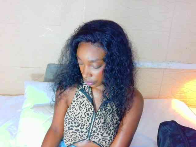 shamira-moore webcam