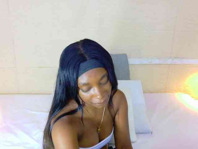 shamira-moore webcam