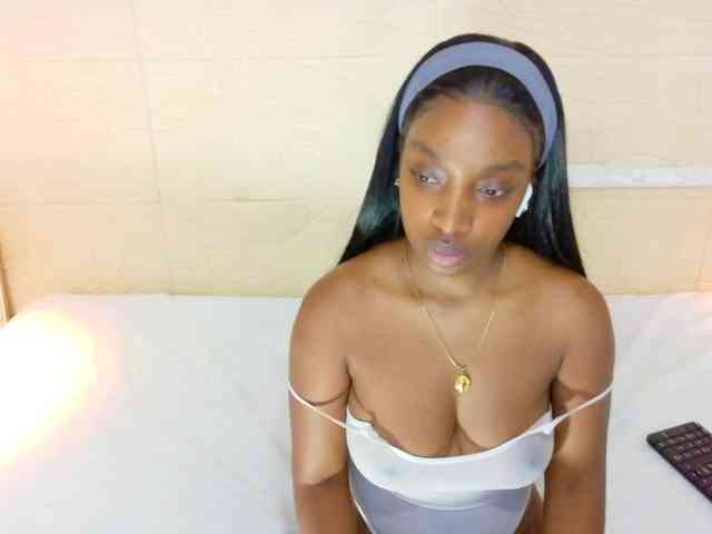 shamira-moore webcam