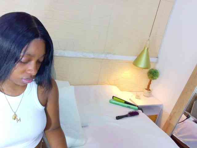 shamira-moore webcam