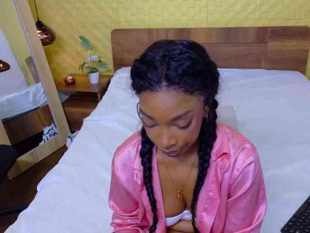 shamira-moore shamira-moore