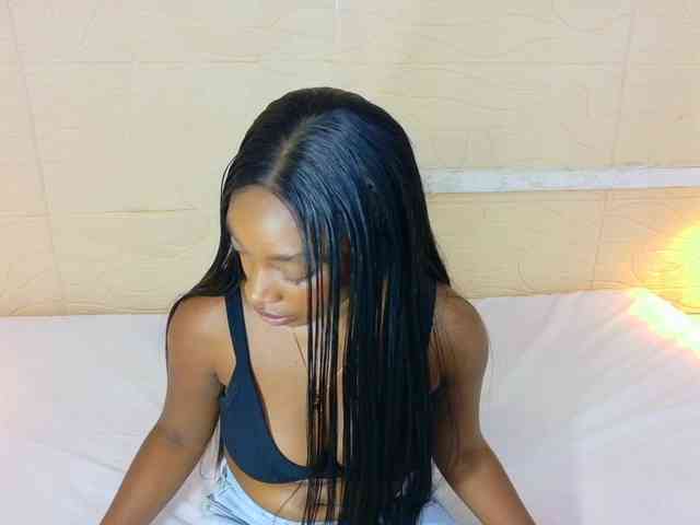 shamira-moore webcam