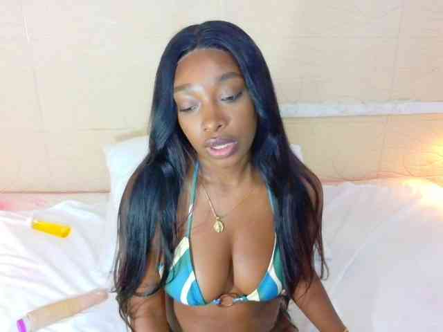 shamira-moore webcam