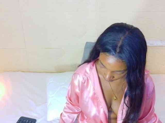 shamira-moore webcam