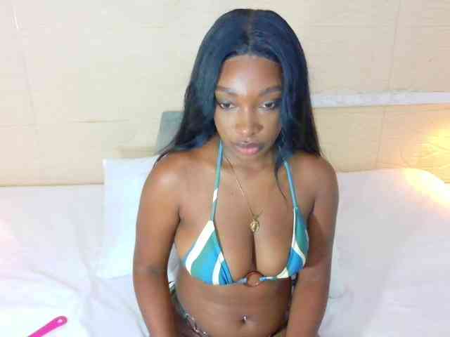 shamira-moore webcam