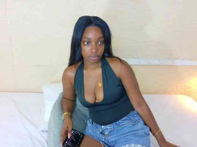 shamira-moore webcam