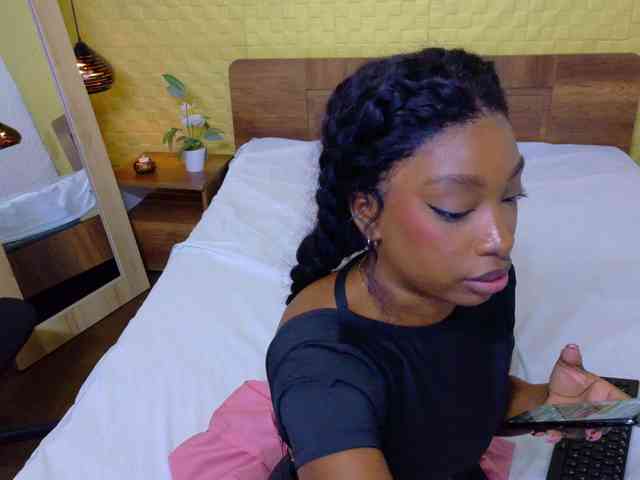 shamira-moore webcam