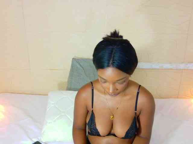 shamira-moore webcam