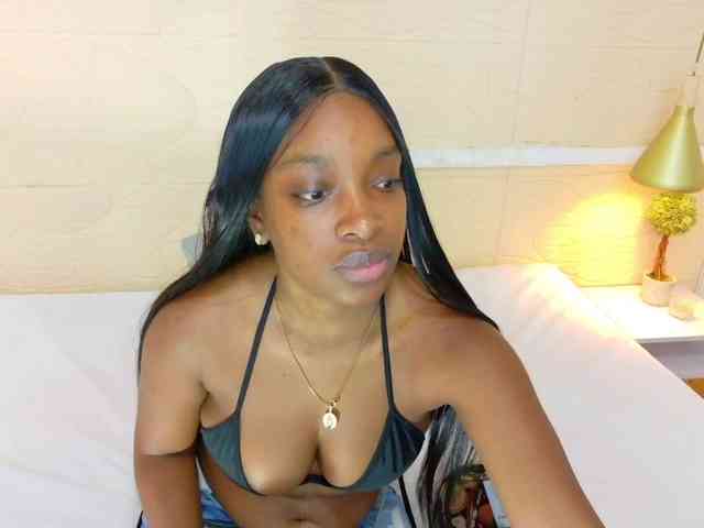 shamira-moore webcam