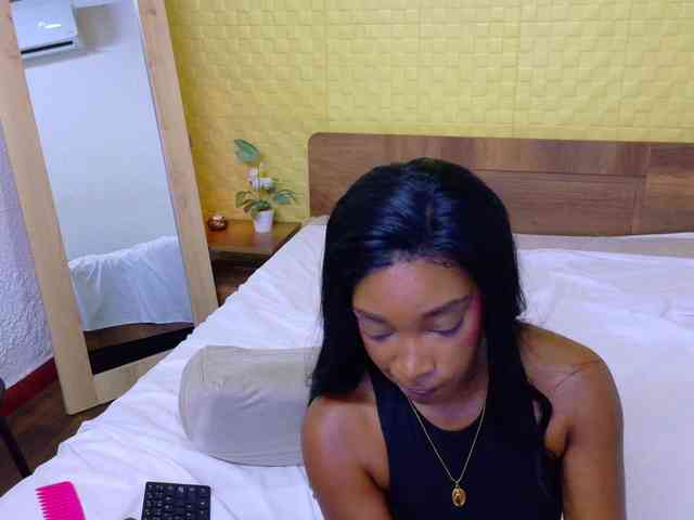 shamira-moore webcam