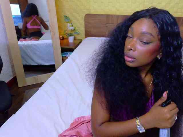 shamira-moore webcam