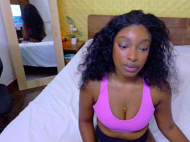 shamira-moore webcam