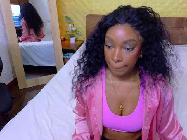 shamira-moore webcam