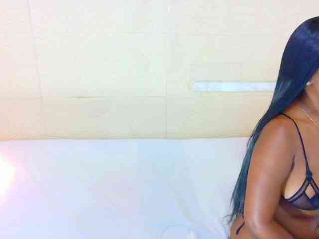 shamira-moore webcam