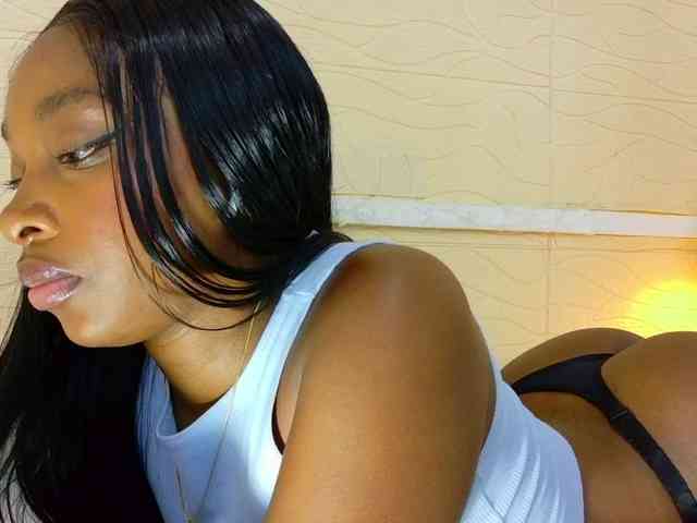 shamira-moore webcam
