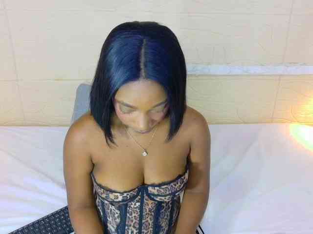 shamira-moore webcam