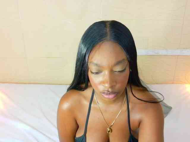 shamira-moore webcam