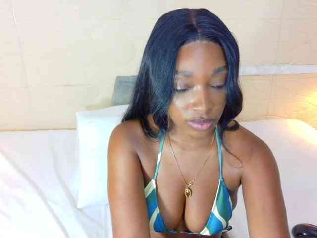 shamira-moore webcam