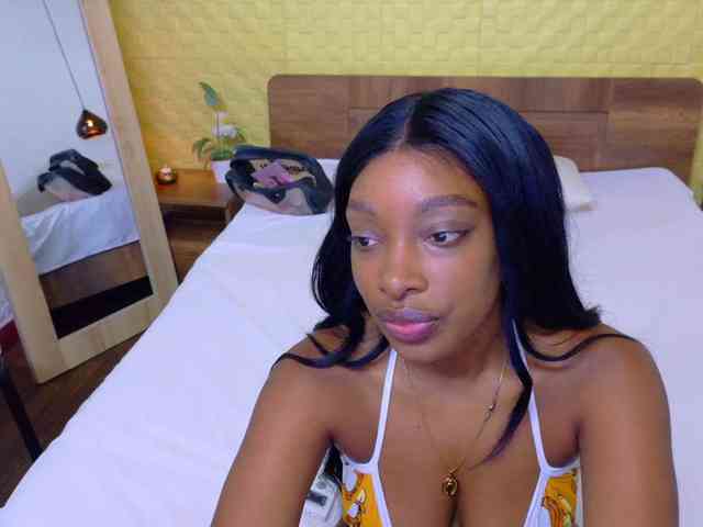 shamira-moore webcam