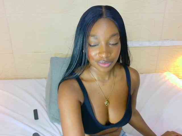 shamira-moore webcam
