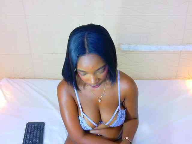 shamira-moore webcam