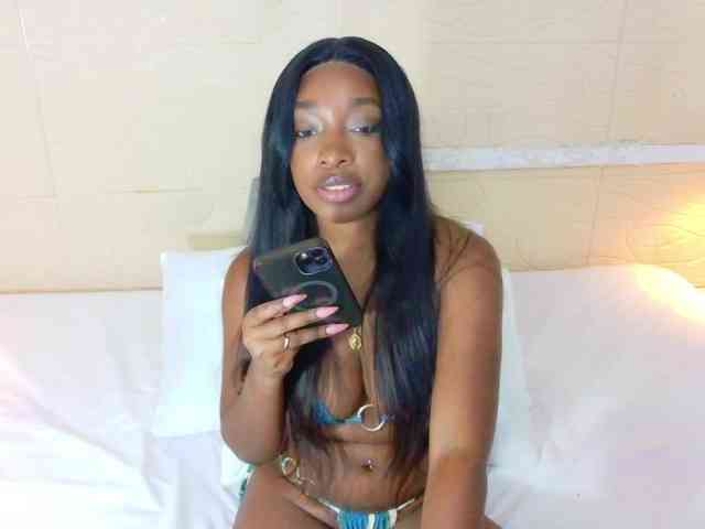 shamira-moore webcam