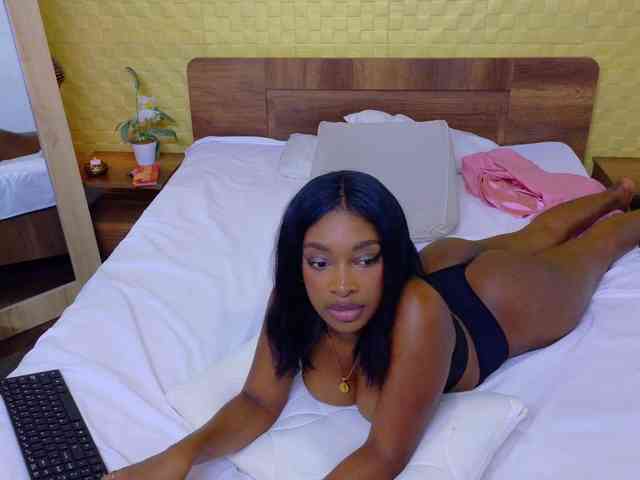 shamira-moore shamira-moore