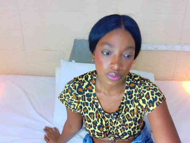 shamira-moore webcam